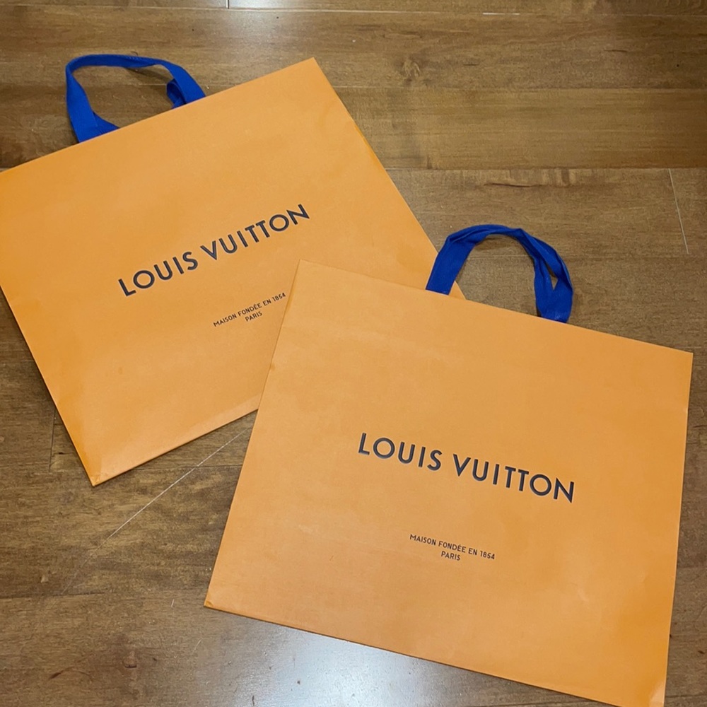 Louis Vuitton Shopping Bag - Medium